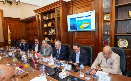 جمعية رجال أعمال الإسكندرية وسفير الدنمارك يُناقشان سبل تعزيز التعاون والتبادل التجاري المُشترك