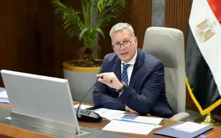 وزير البترول يجتمع مع بعض الشركات العالمية لتعزيز التعاون المشترك