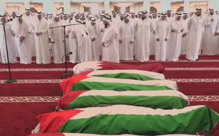 حشود تشيع جثامين شهداء العدوان الإسرائيلي على الدوحة