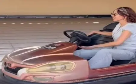 ياسمين رئيس تنشر فيديو لها تقود فيه سيارة لعبة داخل الملاهي