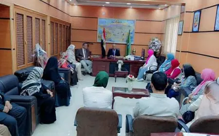 وكيل تعليم الفيوم يعقد اجتماعا طارئا مع مديري المدارس الرسمية للغات استعدادا للعام الدراسي 2026