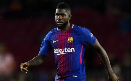 مدافع برشلونة السابق يعلن اعتزاله
