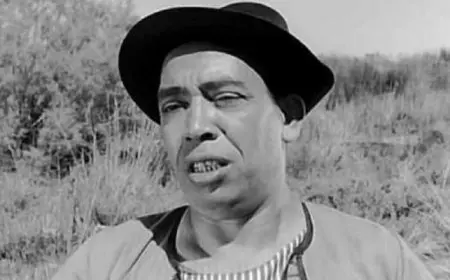 في ذكرى ميلاده.. خطأ موظف يحذف مسرحيات إسماعيل ياسين من التليفزيون المصري