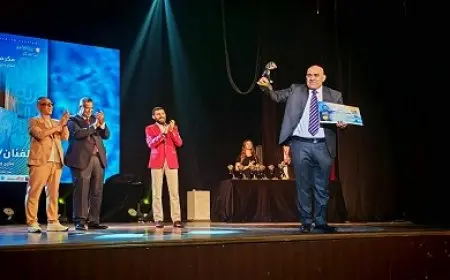 مهرجان الإسكندرية المسرحي يكرّم عصام السيد ومحسن منصور وعددًا من المبدعين