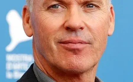 مايكل كيتون ينتقد مقتل اليميني تشارلي كيرك بالرصاص: قنص الناس لن يؤتي ثمارا