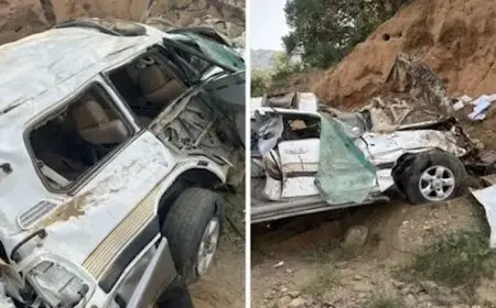 حادث مروع في جازان.. مصرع 4 معلمات وسائق إثر انقلاب مركبتهم بطريق جبلي