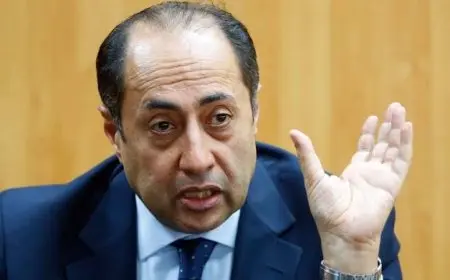 بعد تصدره التريند.. السفير حسام زكي مازحا: عرفت هعمل إيه بعد ما أخلص الشغل الدبلوماسي