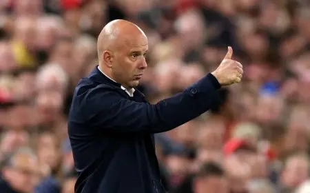 سلوت: نجم ليفربول ثمنه 100 مليون جنيه إسترليني