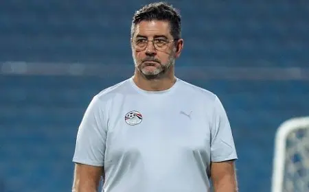 خاص.. الأهلي يفضل فيتوريا عن فيشر لـ 3 أسباب