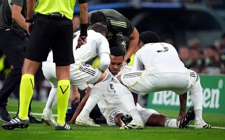إصابة أرنولد تربك ريال مدريد مبكراً أمام مارسيليا في دوري الأبطال