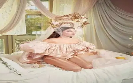 هيفاء وهبي ومي عمر .. إطلالات أثارت الجدل لنجمات الفن (صور)