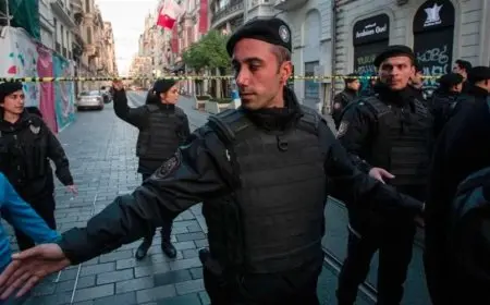 السلطات التركية تعزل عمدة آخر من حزب الشعب الجمهوري المعارض وسط تحقيق فساد