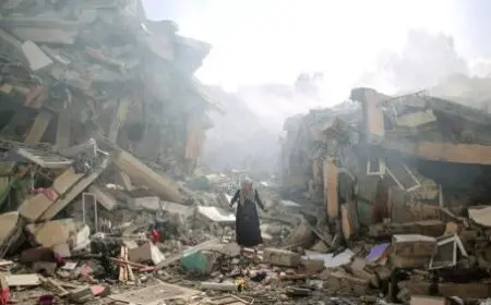 مجزرة جديدة: عشرات الشهداء والجرحى باستهداف الاحتلال مناطق عدة بمدينة غزة