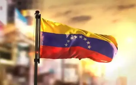 فنزويلا ترد على التصعيد الأمريكي باستعراض عسكري واسع في منطقة الكاريبي