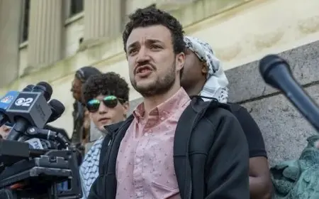 قاض أمريكي يأمر بترحيل الناشط محمود خليل إلى الجزائر أو سوريا