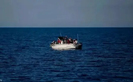 غرق قارب يحمل عشرات السودانيين قبالة ليبيا