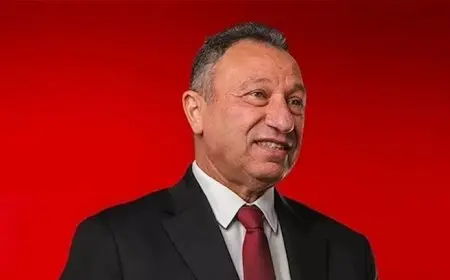 الخطيب يتفقد بعض الأعمال في فرع الأهلي بالتجمع