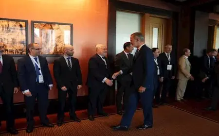 ملك إسبانيا يترأس اجتماعًا لرجال أعمال مصريين وإسبان