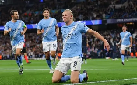 مانشستر سيتي يهزم نابولي بهدفين في دوري أبطال أوروبا