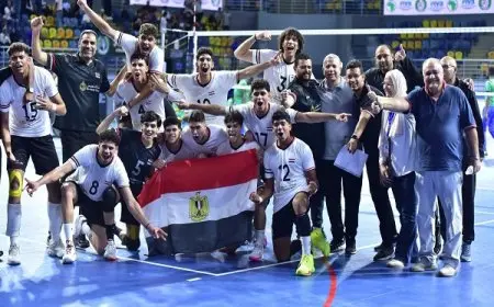 مصر تواجه كينيا في نصف نهائي بطولة إفريقيا لشباب الطائرة