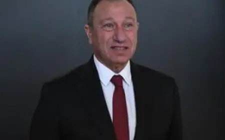 الخطيب يدلي بصوته في عمومية الأهلي