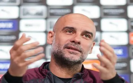 جوارديولا ساخرا: تتويج أرسنال بالدوري سيكون بفضل الأموال!