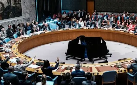 مجلس الأمن يقرر عدم رفع العقوبات المفروضة على إيران بشكل دائم