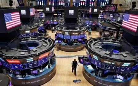 مؤشر ستاندرد آند بورز 500 يحافظ على مستواه القياسي بعد صعود بقيمة 15 تريليون دولار