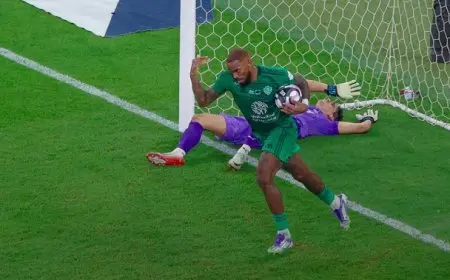 على طريقة نهائي ليفربول وميلان.. أهلي جدة يستعد لبيراميدز بتعادل مثير مع الهلال