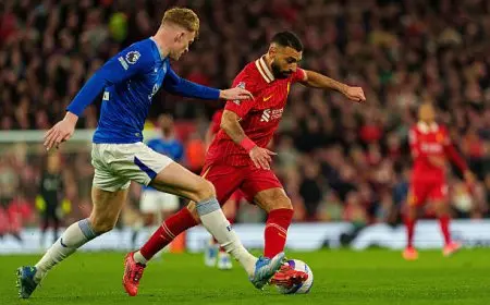 اليوم.. ليفربول يستضيف إيفرتون في ديربي الميرسيسايد