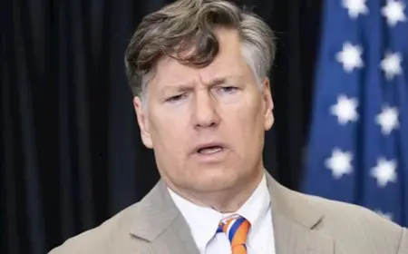 دبلوماسيون أمريكيون يجتمعون مع وزير الخارجية السوري