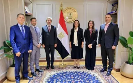 وزيرة التضامن تبحث مع السفير الإيطالي بالقاهرة تعزيز التعاون في التمكين الاقتصادي ودعم الحرف التراثية