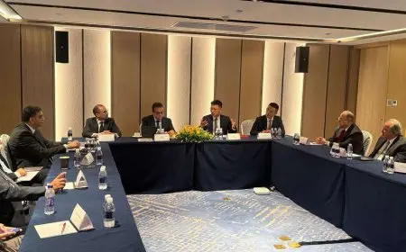 وزير الصحة يبحث مع مسئولي هواوي التعاون في التكنولوجيا الطبية