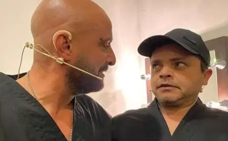 “بسبب ظرف قهري”.. أحمد السقا يتسلم تكريم هنيدي في ختام مهرجان الإسكندرية للمسرح