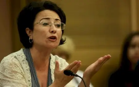 إسرائيل تعتقل النائبة العربية السابقة بالكنيست حنين زعبي.. ما القصة؟