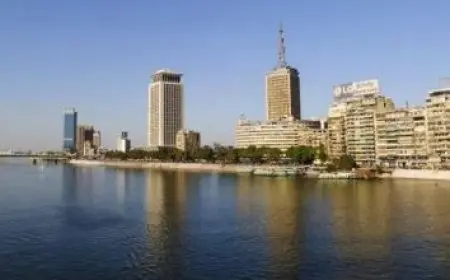 رئيس قطاع المعاهد الأزهرية يتفقد مجمع مدينة نصر في أول أيام العام الدراسي الجديد