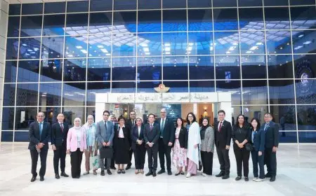 الصحة تنظم زيارة رسمية لوزير الصحة السنغافوري إلى معهد ناصر