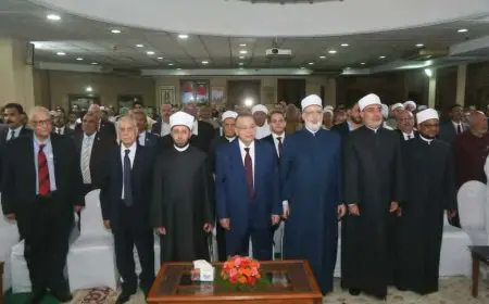 بالقرآن الكريم والسلام الوطني.. بدء احتفالية نقابة الأشراف بالمولد النبوي الشريف