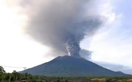 إندونيسيا: ثوران متكرر لبركان جبل ليوتوبي في إندونيسيا