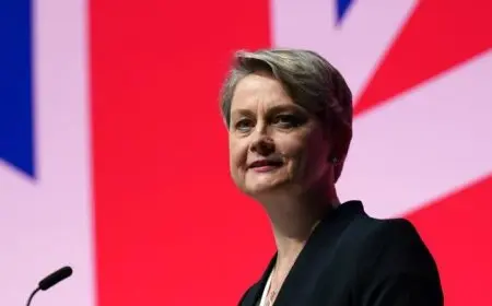 بريطانيا تحذر إسرائيل من ضم أجزاء من الضفة ردا على الاعتراف بفلسطين