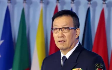 مشرعون أمريكيون يجرون محادثات مع وزير الدفاع الصيني في بكين