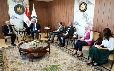 وزير البترول يبحث مع توتال إنرجيز فرص الإستثمار في شرق المتوسط