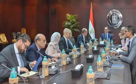 وزير الاستثمار يطلق السياسة التجارية الوطنية لأول مرة