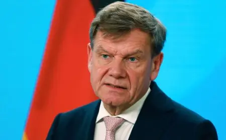 فاديفول يدعو إلى زيادة الضغط على روسيا بسبب انتهاكات المجال الجوي الإستوني