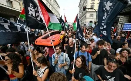 إيطاليا.. إصابة العشرات في إضراب عام للتضامن مع شعب غزة