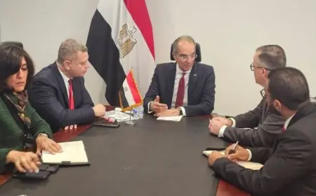 وزير الاتصالات يبحث مع كبري الشركات الأمريكية زيادة استثماراتها بمجال التعهيد في مصر