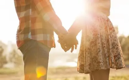 دراسة: الدخول في علاقة عاطفية يرفع مستوى الرضا عن الحياة