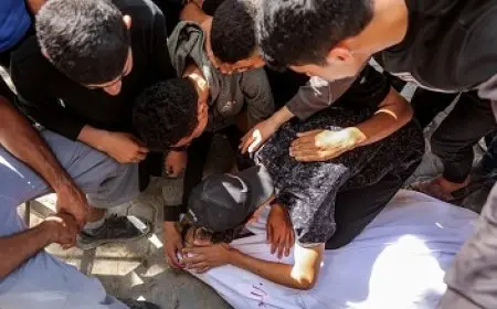 شهداء بينهم عدد من منتظري المساعدات برصاص الاحتلال جنوب خانيونس