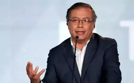 رئيس كولومبيا يدعو إلى محاكمة ترامب.. ما السبب؟