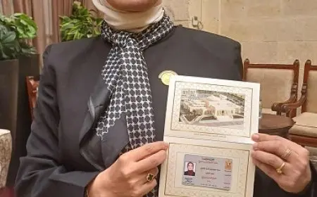 بسمة هنداوي تتسلم بطاقة عضوية مجلس الشيوخ: أطالب بوجبة لطلاب المدارس توفر الاحتياجات الأساسية